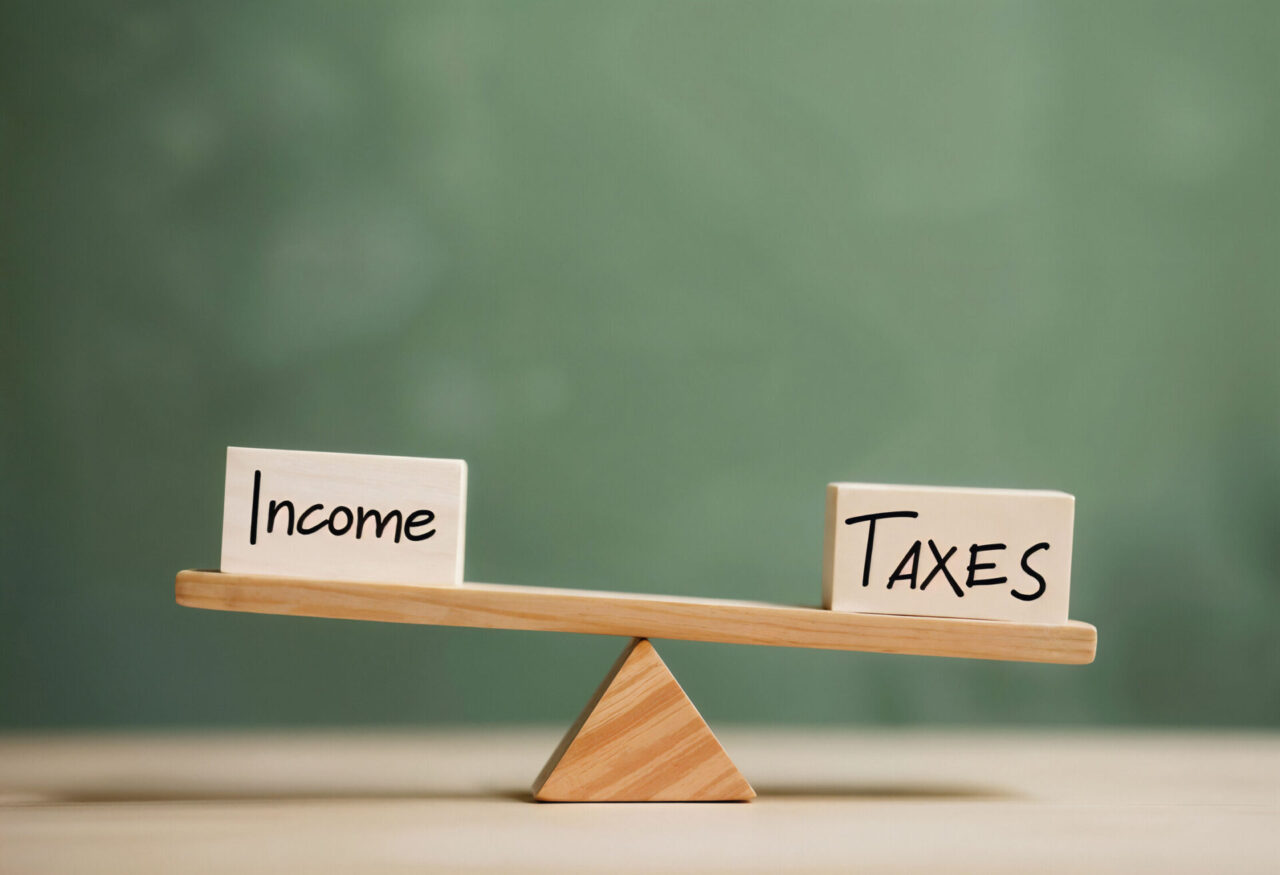 income-and-taxes-1280x875.jpg